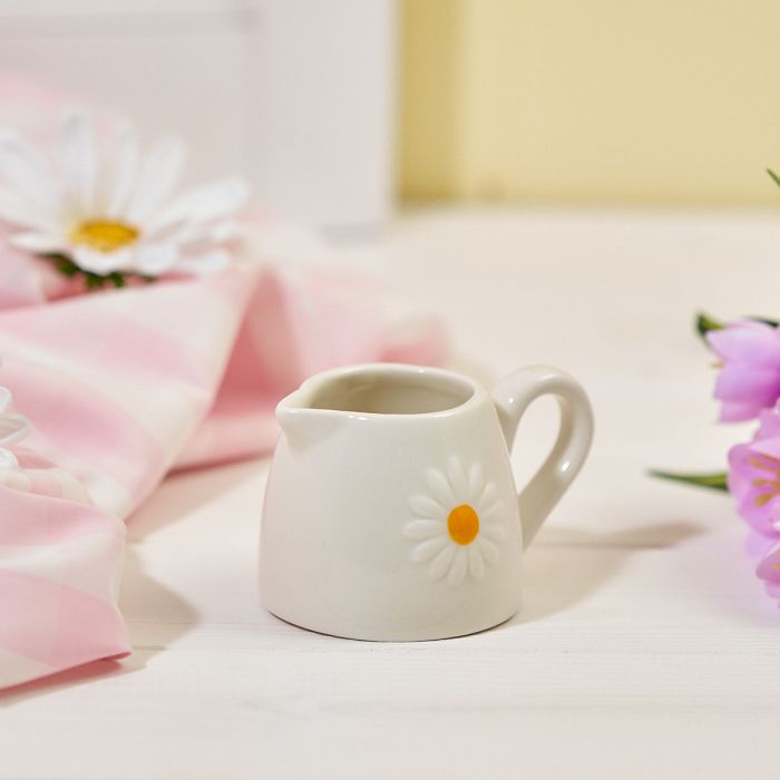 Mini Daisy 3D Jug