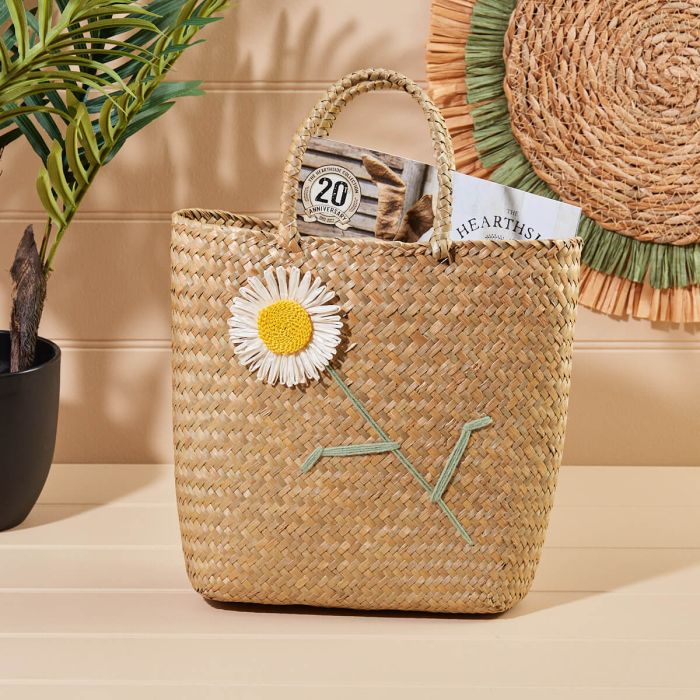 Woven Grass Daisy Bag